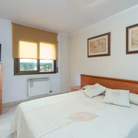 Rambla Free Parking Daire