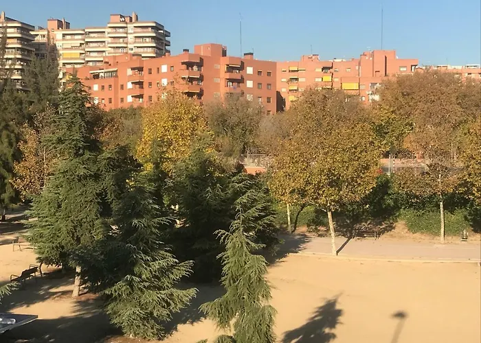 Rambla Free Parking Daire