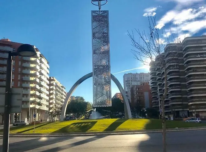 Rambla Free Parking Daire